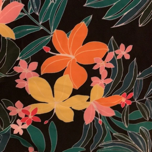 old navy one piece swimsuit - Picture 2 of 3